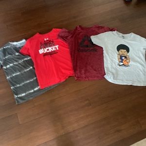 Lots of 4 boys tee shirts